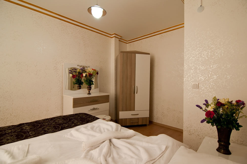 Bera House Apartment Истанбул Екстериор снимка